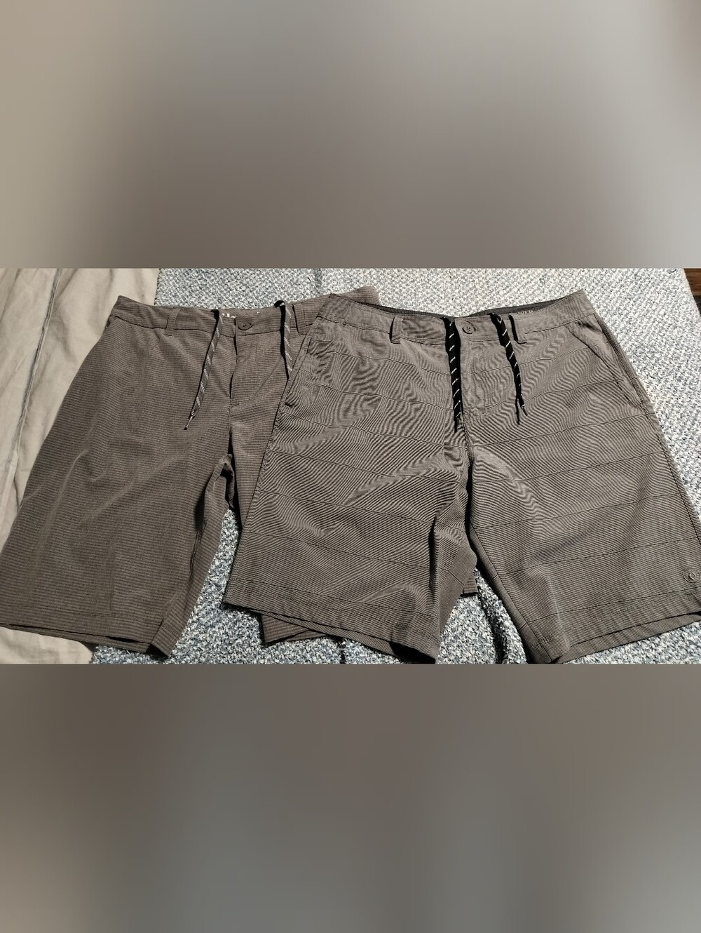 Lot of 2 Men's Hang Ten Hybrid Walk Shorts- Size 34